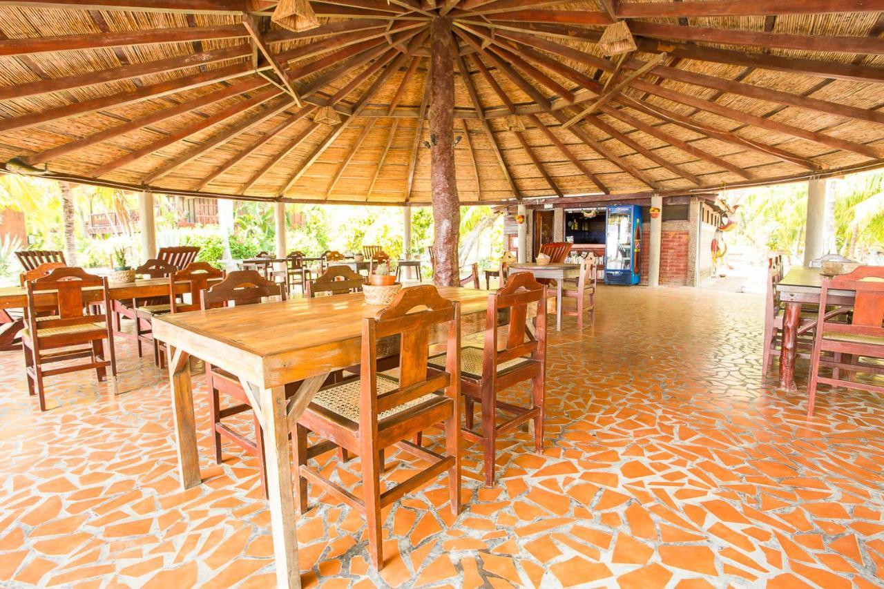 Redwood Beach Resort Mechapa Esterno foto
