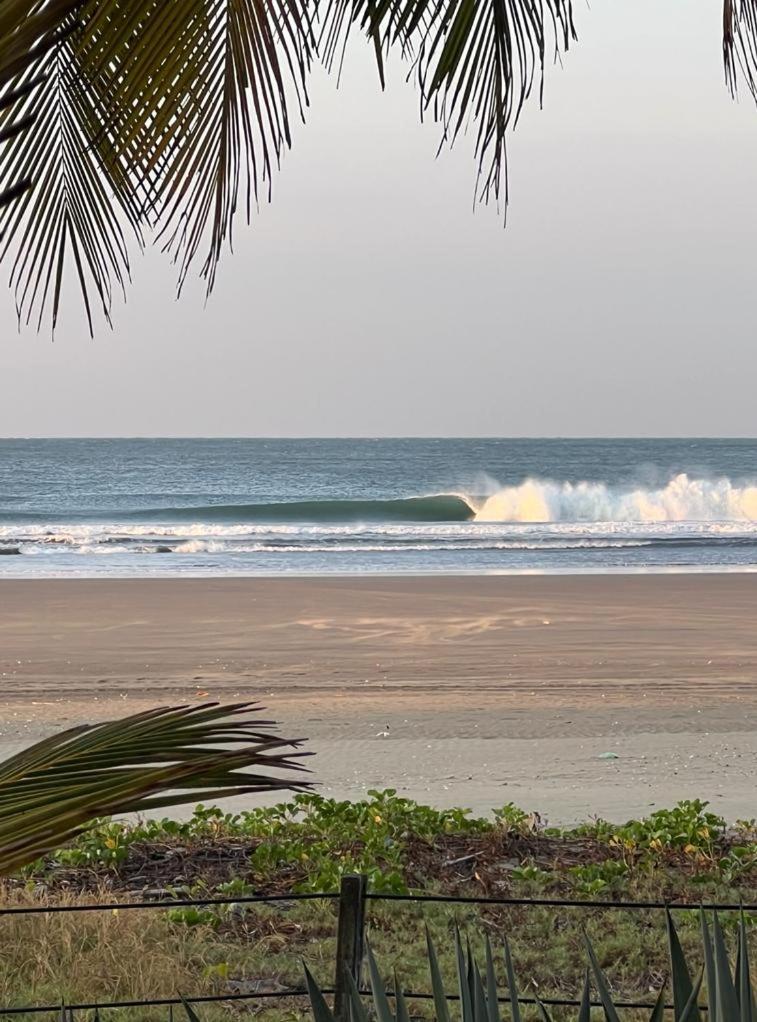 Redwood Beach Resort Mechapa Esterno foto