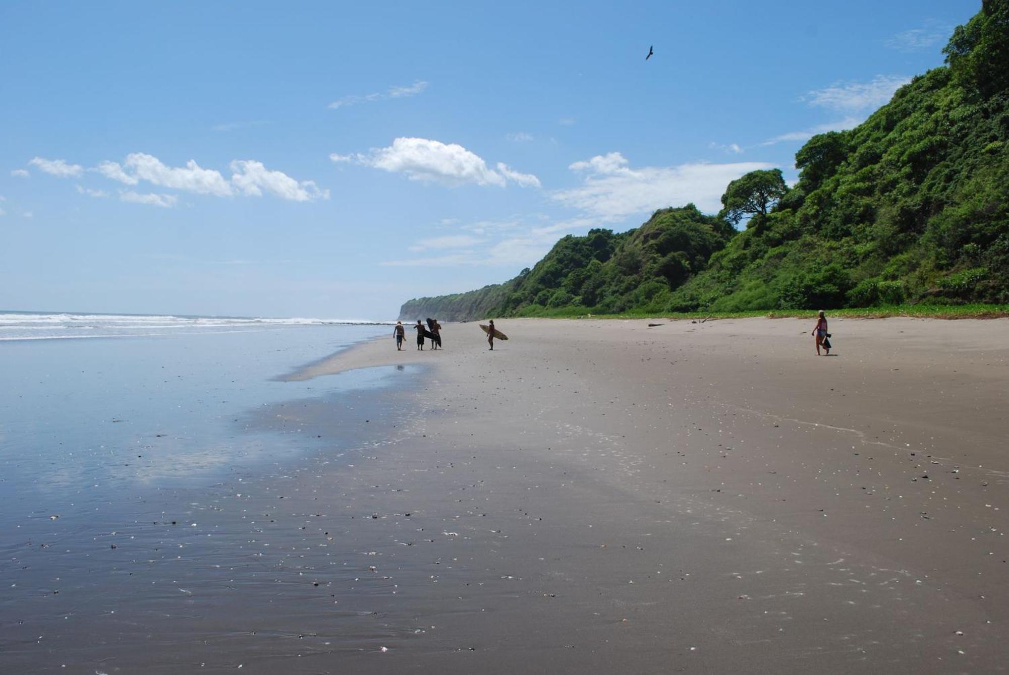 Redwood Beach Resort Mechapa Esterno foto